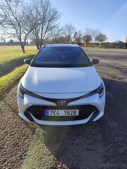 Toyta Corolla Hybrid Touring Sport - Sleva
