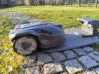 Prodám robotickou sekačka Husqvarna Automover 305 s GPS