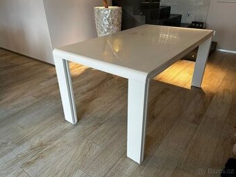 Stůl jídelní BÍLÝ