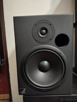 Event TR8-E jeden kus