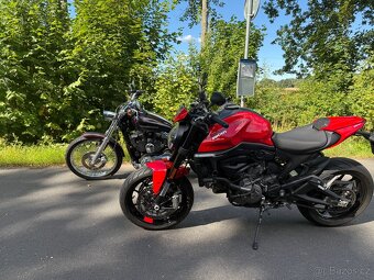 Ducati Monster 937+