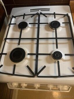 Plynový sporák s elektrickou troubou Amika