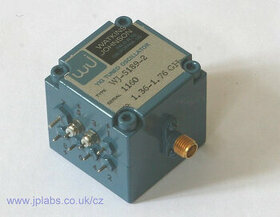 YIG laditelný oscilátor