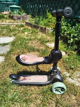 Tříkolové odrážedlo - koloběžka