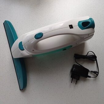 Vysavač na okna zn. Leifheit