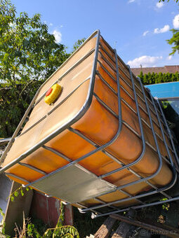 Nádrž 1000l plastová