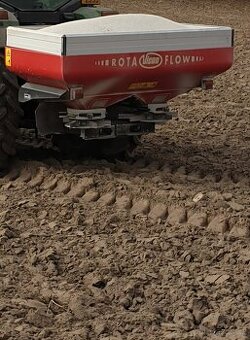 Rozmetadlo  průmyslových hnojiv