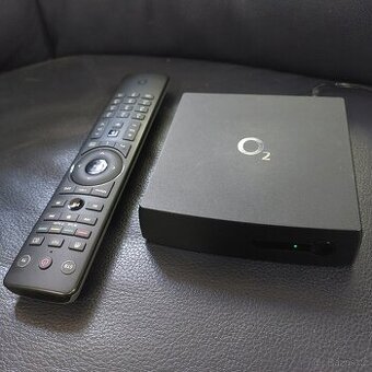 Set-top box O2 TV nové generace (SML-5442TW),ovladač,adaptér