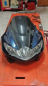 Přední maska komplet (Triumph ST)