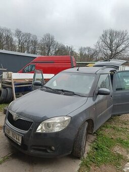 Škoda Roomster (2008), nepojízdné -  vada motoru