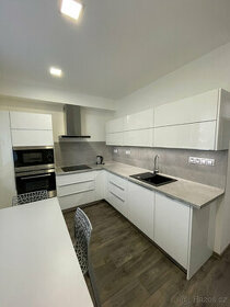 Prodej moderně zrekonstruovaného bytu 2+1 58 m2 v Chocni