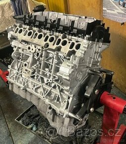 N57D30A 180kw motor po servisu