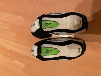 Hokejové lokty Reebok 16K, velikost "L"