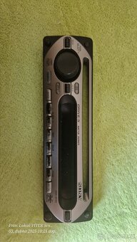Autorádio Sony CDX-GT20 kompletní
