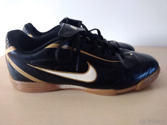 Tenisky NIKE - SLEVA