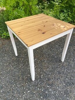 Jídelní stůl IKEA Lerhamn