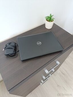 Notebook Dell e5480 ( i5-6300U, SSD, 8GB RAM, FullHD)