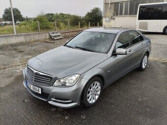 Mercedes Benz C180 CGI
