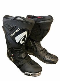 32. Moto boty FORMA ICE PRO černé 45