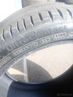 Letní pneu Continental 225/40 r18