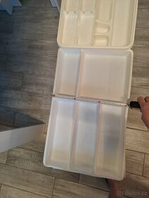 Příborníky bile, IKEA - 1