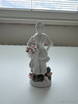 Porcelánová soška