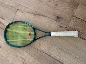 Tenisová raketa Wilson Blade 98 16x19 v9 305g