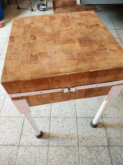 Řeznický špalek 70x70 cm