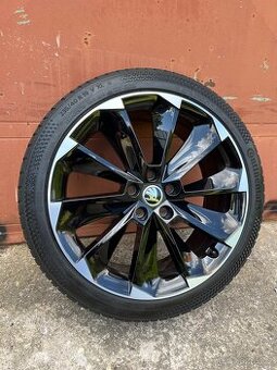 Škoda Superb R19 Supernova Zimní sada