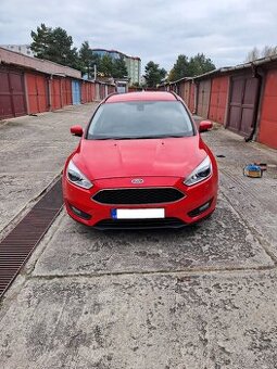 Prodám FORD FOCUS III combi 1.5 TDCi, r.v. 2017, NAVI