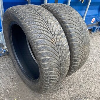 Zimní pneu 225/55 R17 101V Goodyear 7mm