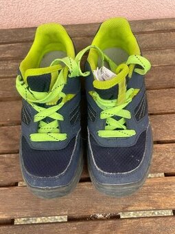 Dětské outdoorové boty Quechua, vel 36