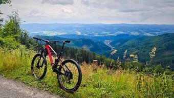 Celoodpružené kolo Kellys Eraser