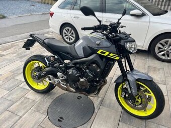 Yamaha MT-09