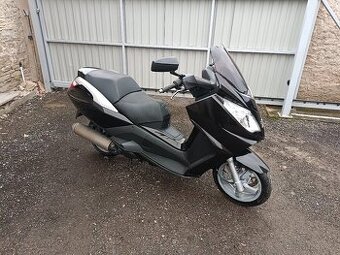 Peugeot Satelis 125i 8tis/km  Cz doklady v ceně