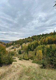 Stavebný Pozemok vo VYSOKOHORSKOM Prostredí v Chatovej Oblas