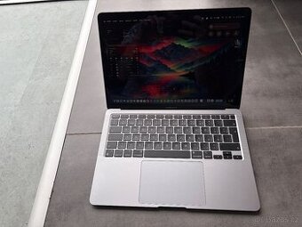 Macbook Air M1 8/256 GB Space Grey