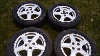 14 Alu kola Toyota Yaris, Agya letni pneu