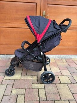 Sportovní kočárek Joie