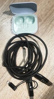 Nabíječka na sluchátka