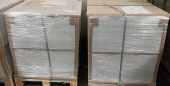 Skladové zásoby bankovního papíru, množství cca 103000 kusů