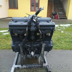 Motor GSX-R 750