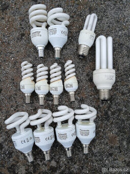 Žárovky Panasonic 9w, Panasonic 8w,  Electronic 20w