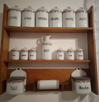 Starožitné kořenky