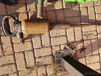 Vzduchové pneumatická kladiva