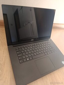 Notebook Dell XPS 15 (9550) nekompletni