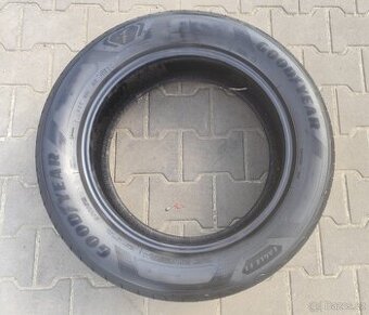 Letní pneumatiky Goodyear 235/55/18