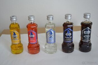 Likérové lahvičky