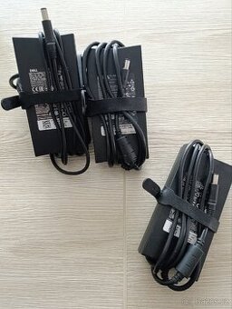 Nabíječka / adaptér Dell 130W