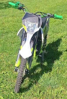 Leramotors 250